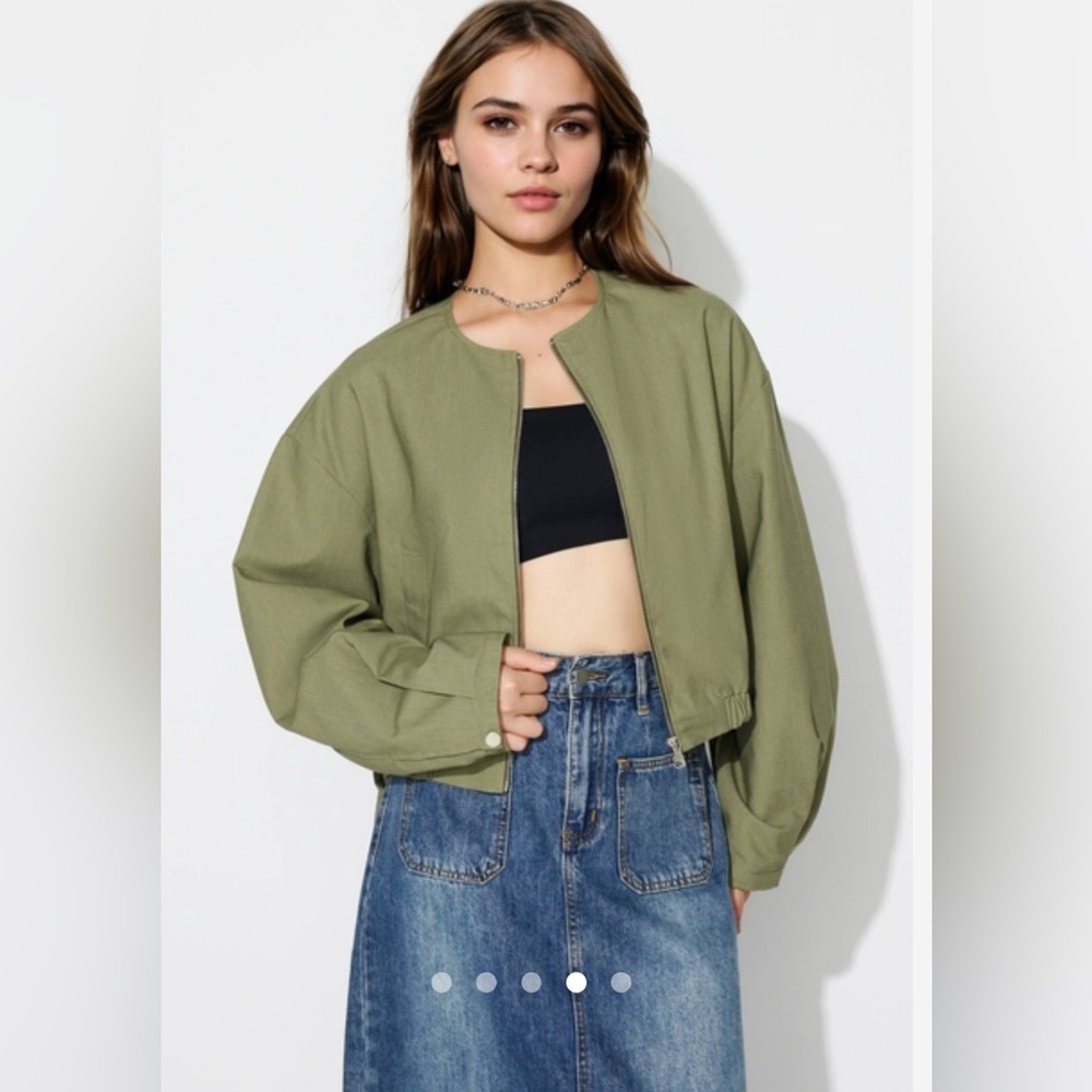 Zara Women's Green Bomber Jacket - Size M